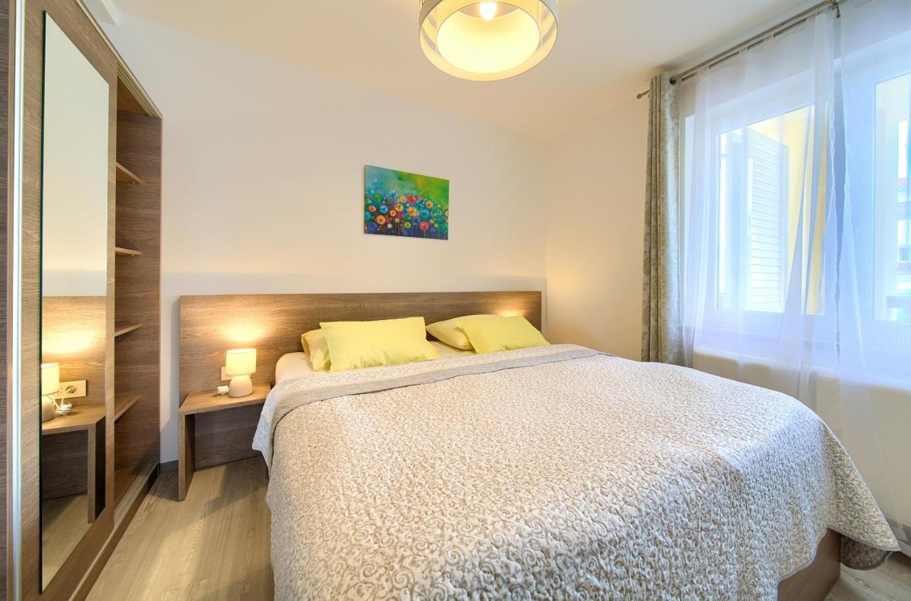 Apartmani Dal Малинска Экстерьер фото