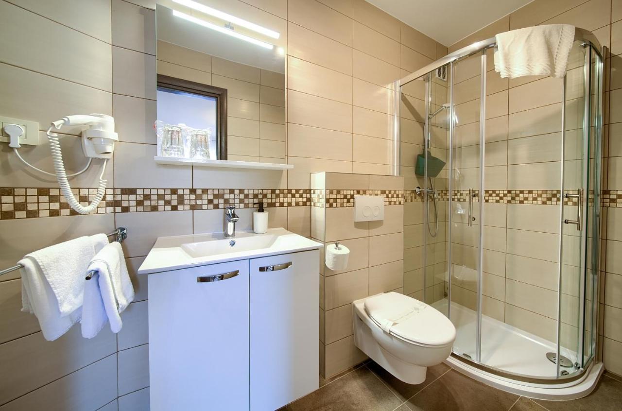 Apartmani Dal Малинска Экстерьер фото