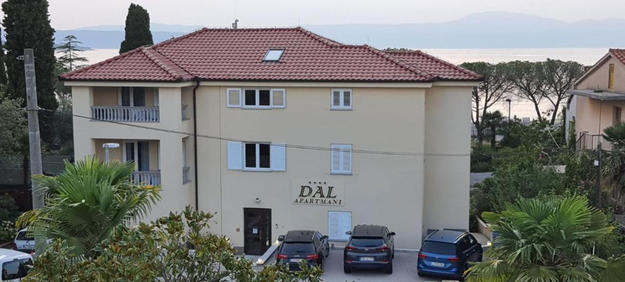 Apartmani Dal Малинска Экстерьер фото