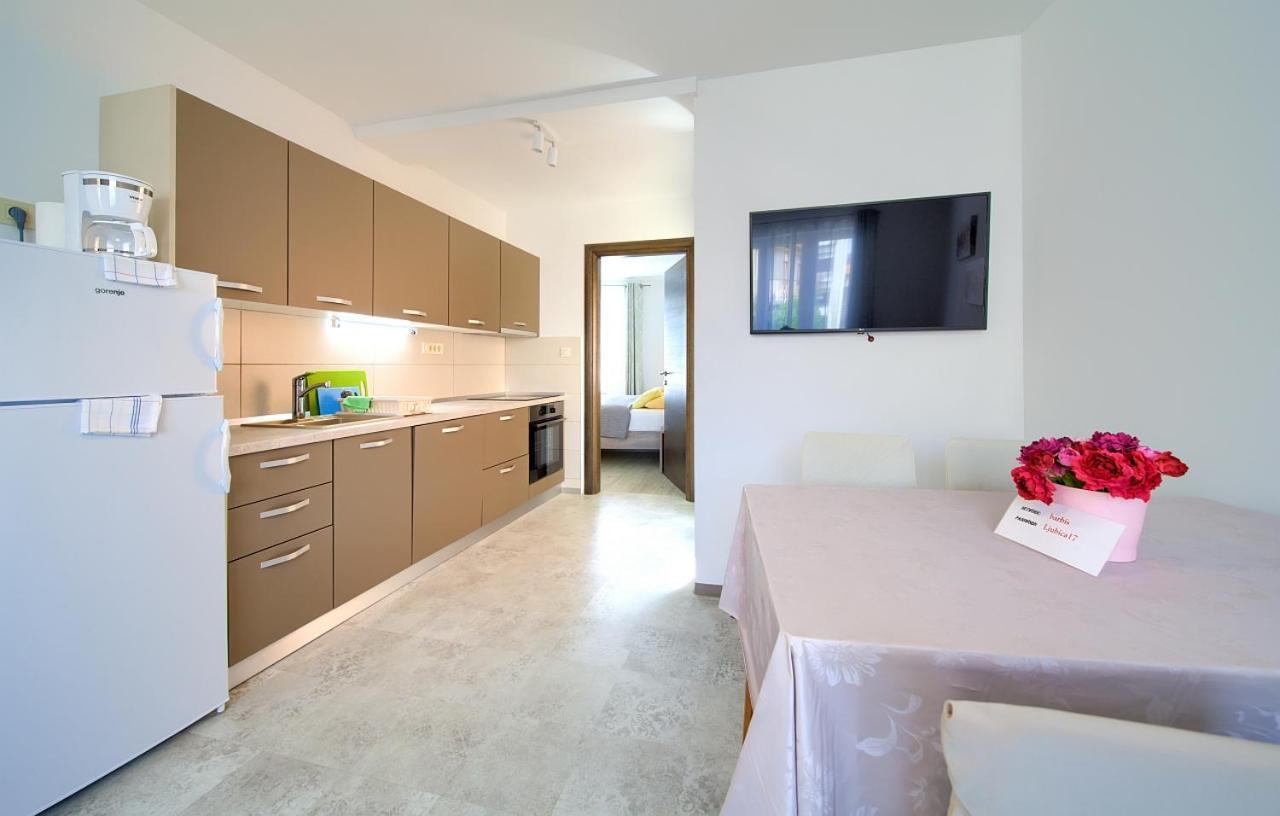 Apartmani Dal Малинска Экстерьер фото