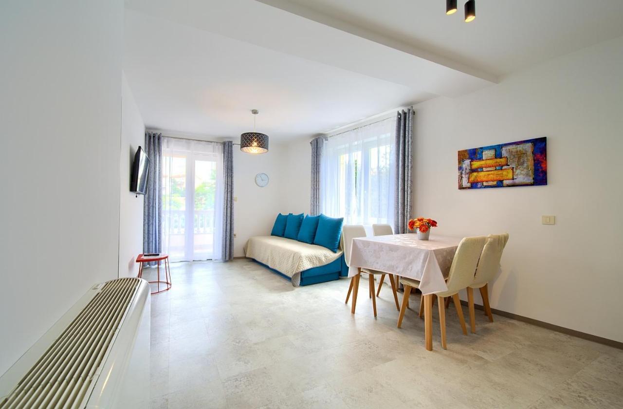 Apartmani Dal Малинска Экстерьер фото