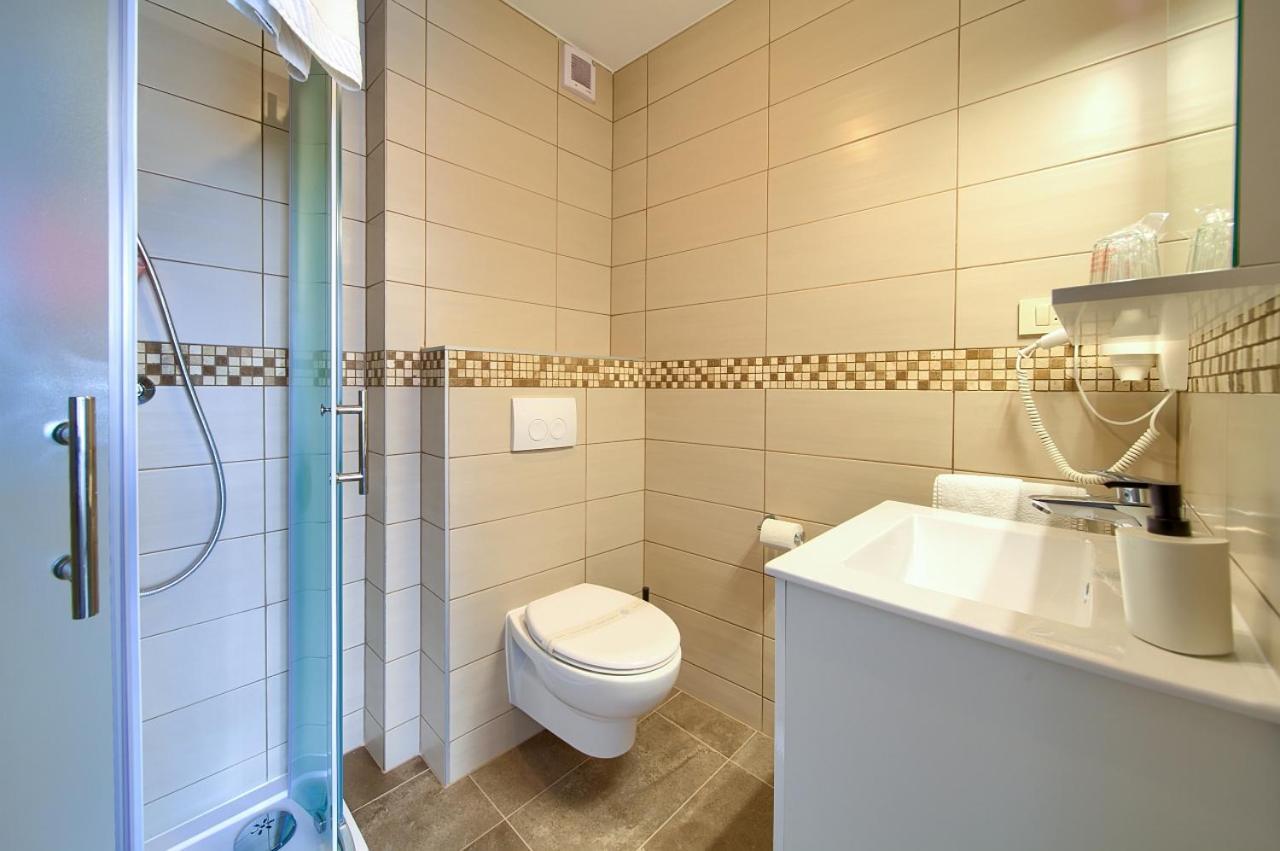 Apartmani Dal Малинска Экстерьер фото
